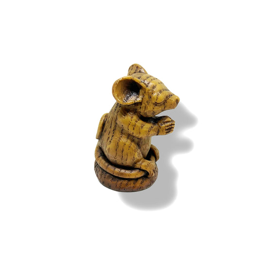 Church Mouse Praying