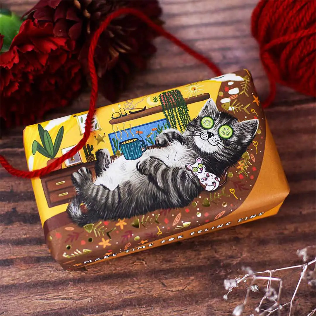 Wonderful Animals Cat Soap (Lilac and Apple)